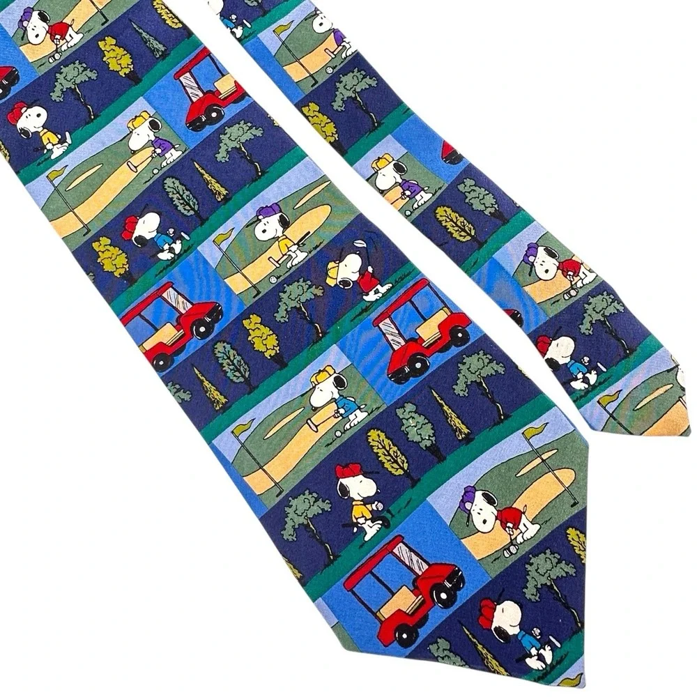 Peanuts Snoopy Golf Novelty Tie Red Blue Cartoon Print Silk Neck Tie Vintage 57